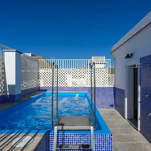  Apartment Pool Penthouse In By Costarentals - Ref 19